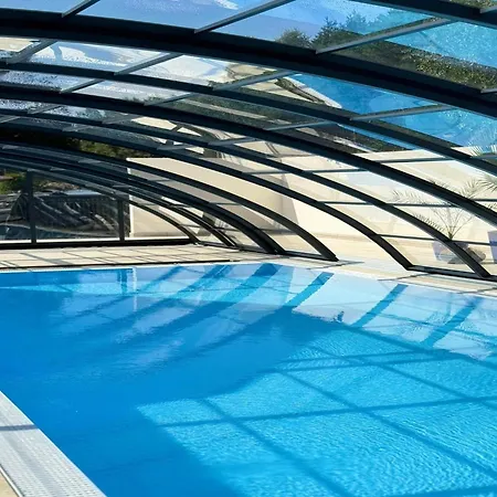 Comfortable Ground Floor Apartment, Summer Pool ياروسوافيتس