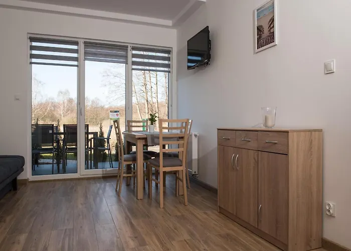 Apartman Comfortable Ground Floor Apartment, Summer Pool